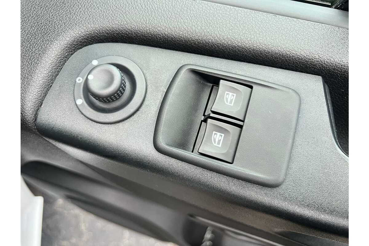2021 Mitsubishi Express GLX SN