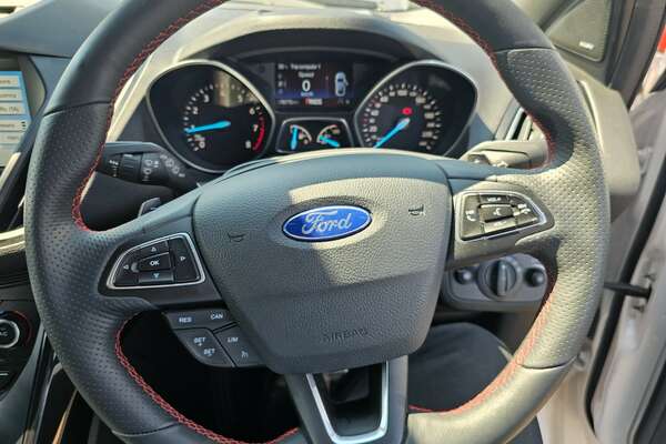 2019 Ford Escape ST-LINE ZG 2019.25MY