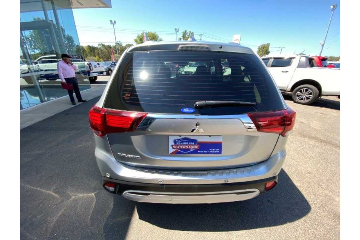 2021 Mitsubishi Outlander ES ZL MY21
