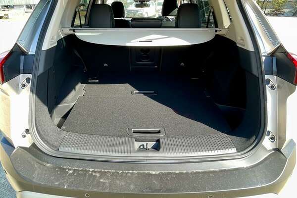 2023 Nissan X-TRAIL ST-L T33