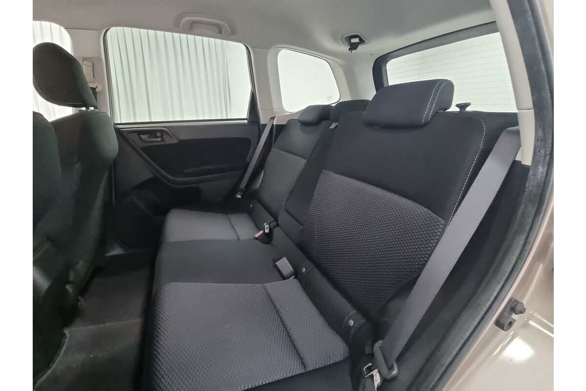 2014 Subaru Forester 2.5i S4