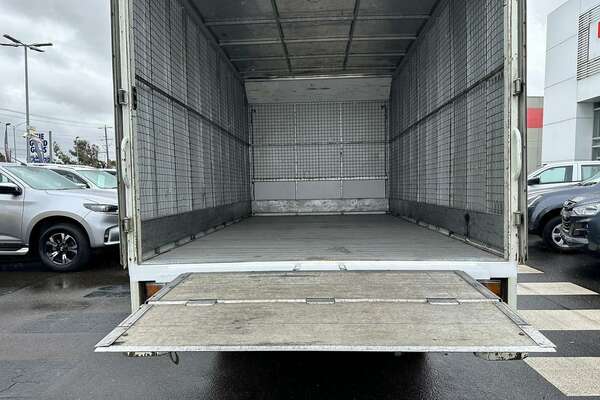 2015 Isuzu N Series NNR 45-150 SWB