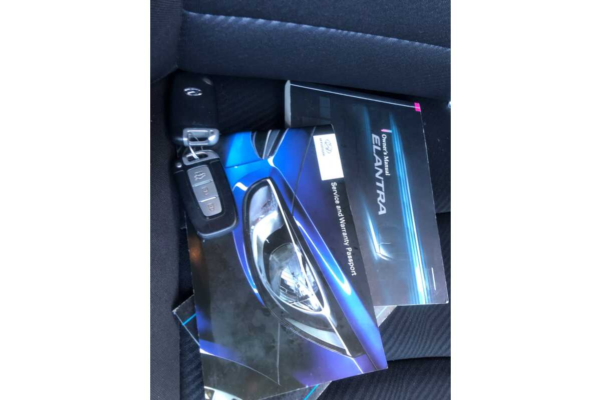 2012 Hyundai Elantra Elite MD