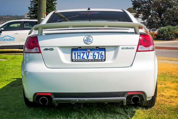2010 Holden Commodore SV6 VE