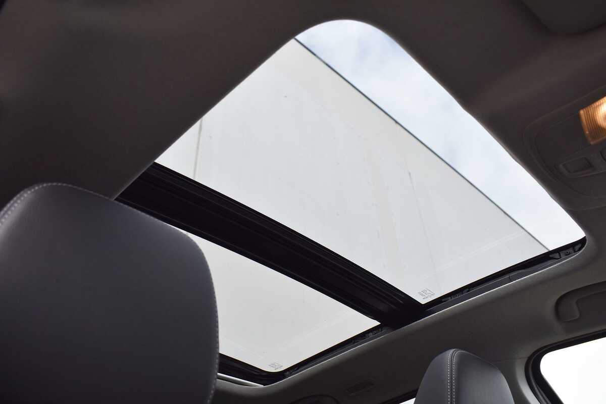 2022 Suzuki S-Cross ALLGRIP Prestige JYB