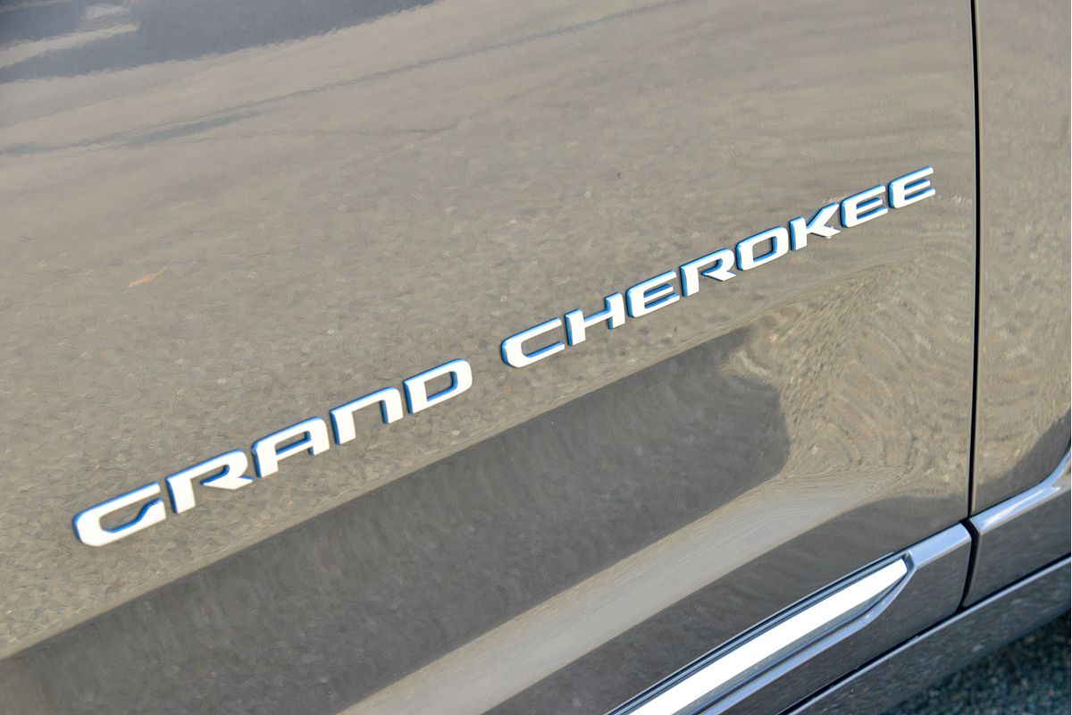 2023 Jeep Grand Cherokee Summit Reserve 4xe WL