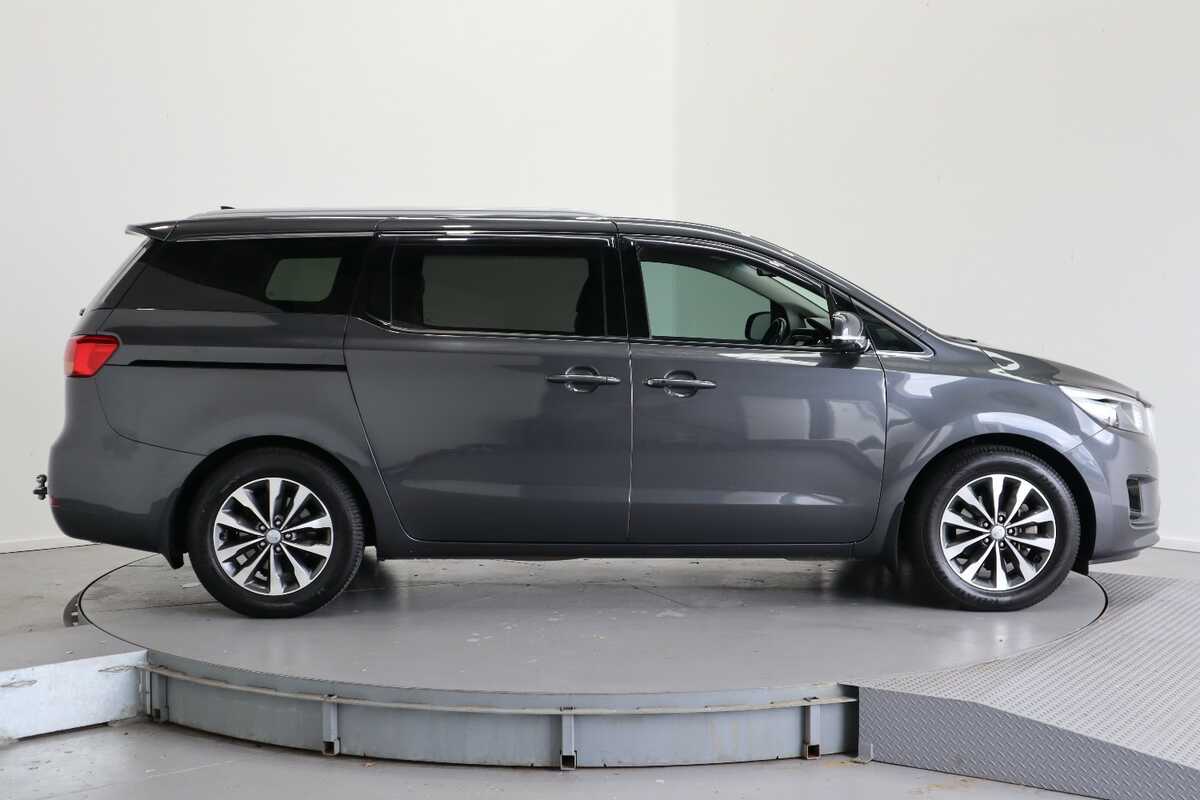 2017 Kia Carnival SLiWAGON YP MY17