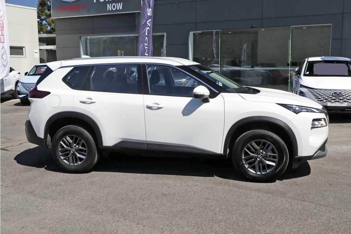 2023 Nissan X-TRAIL ST T33