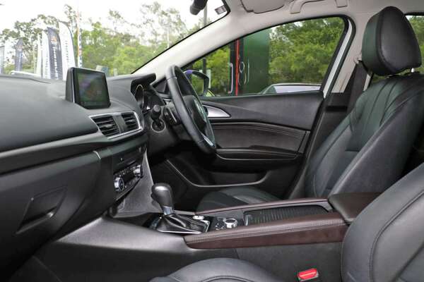 2017 Mazda 3 SP25 GT BN Series