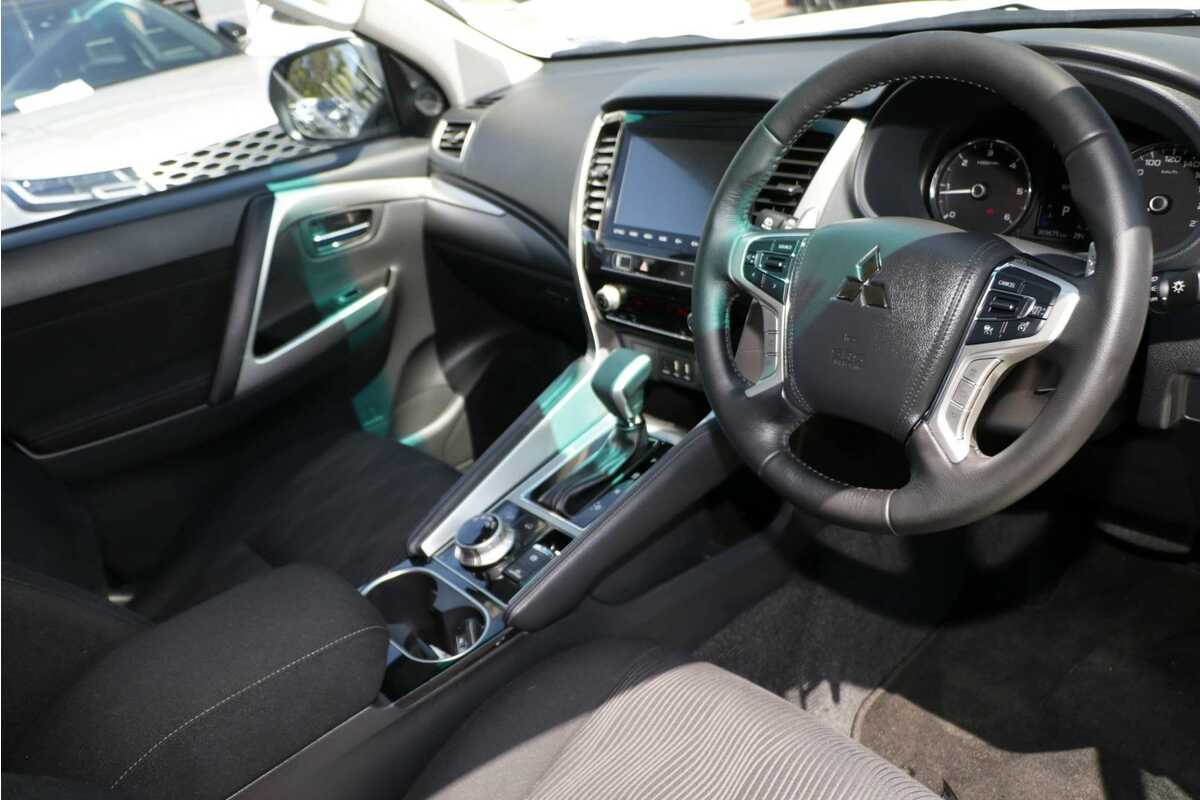 2022 Mitsubishi Pajero Sport GLX QF