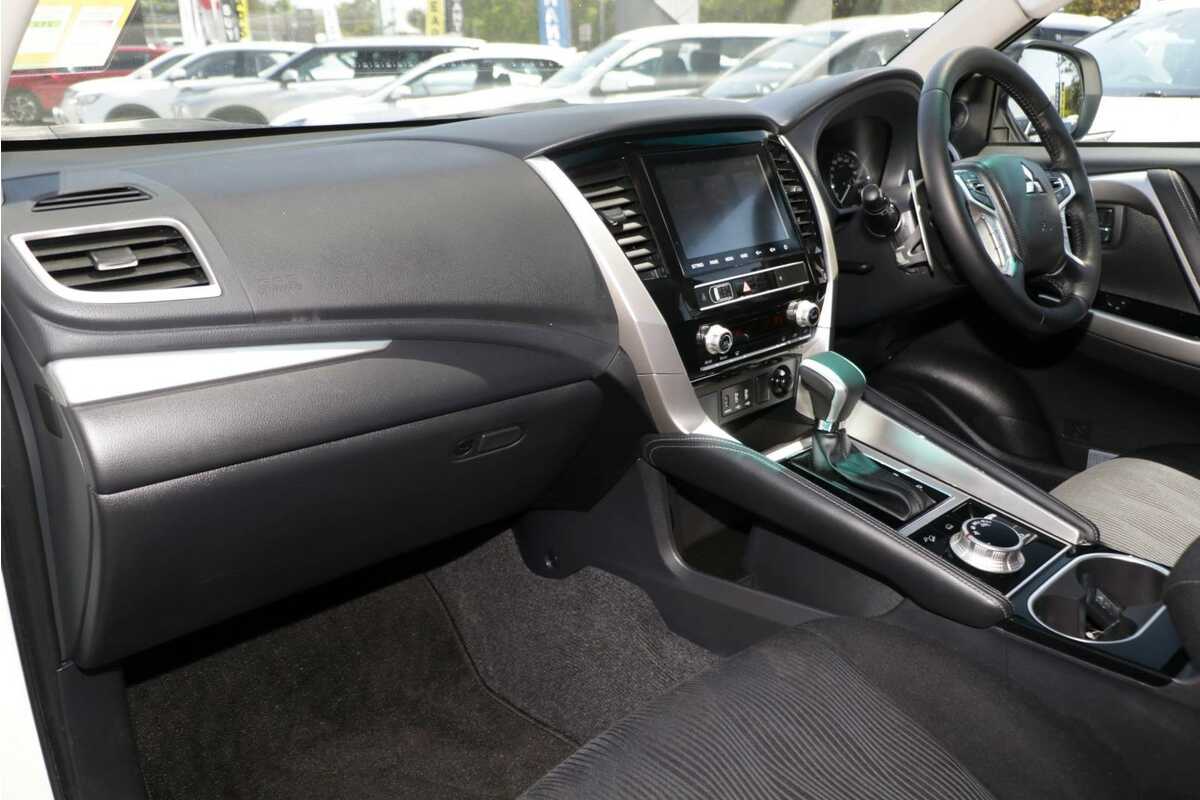2022 Mitsubishi Pajero Sport GLX QF