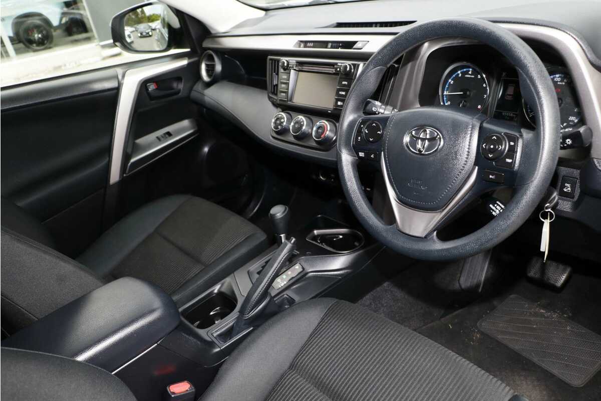 2017 Toyota RAV4 GX ASA44R