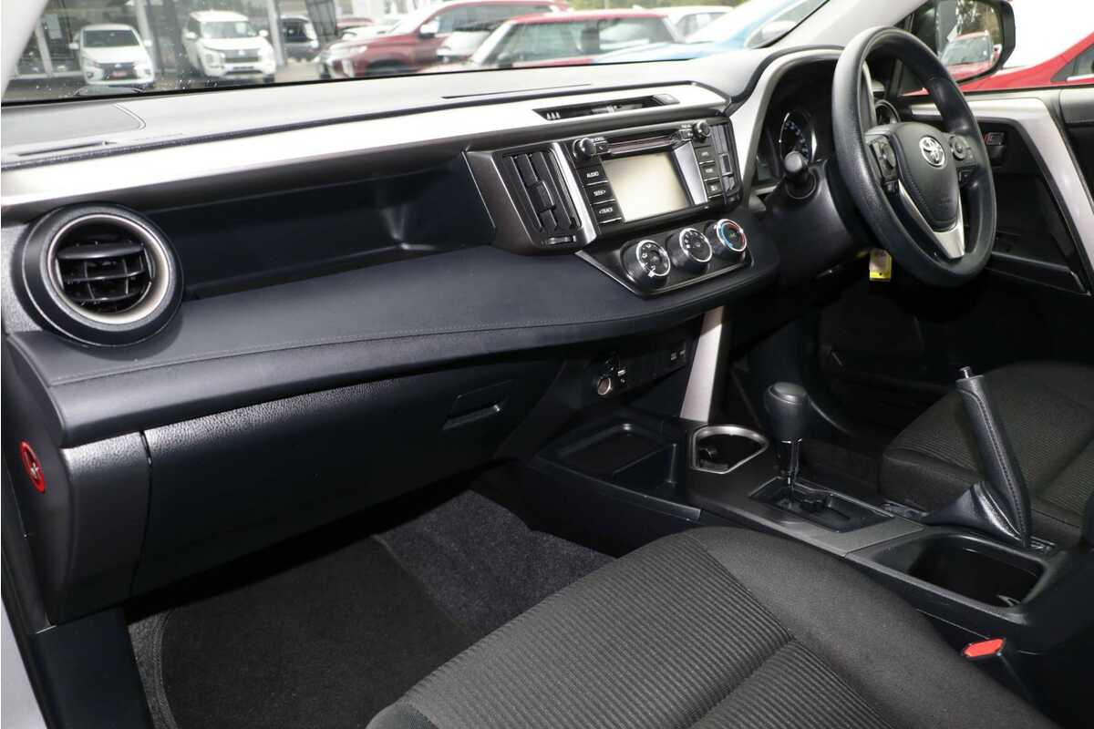 2017 Toyota RAV4 GX ASA44R