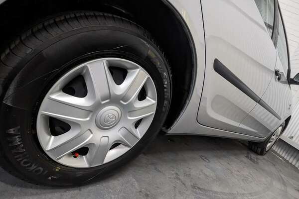 2004 Toyota Camry Altise MCV36R