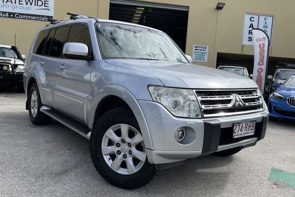 2010 Mitsubishi Pajero Platinum Edition NT