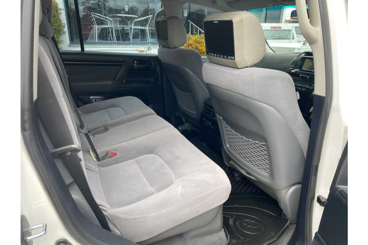 2010 Toyota Landcruiser GXL VDJ200R