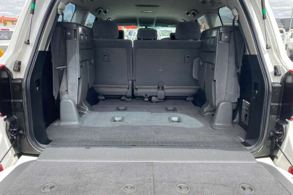 2010 Toyota Landcruiser GXL VDJ200R