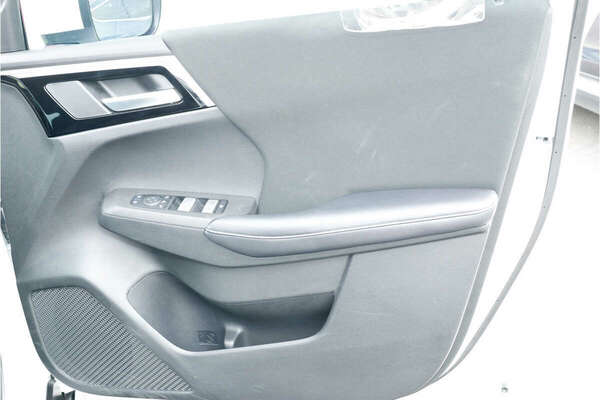 2022 Mitsubishi Outlander LS ZM