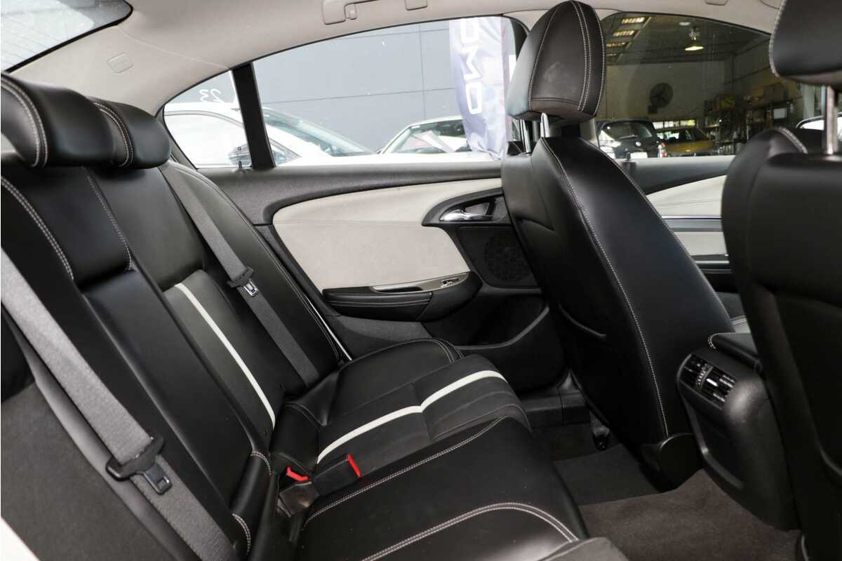 2014 Holden Calais  VF