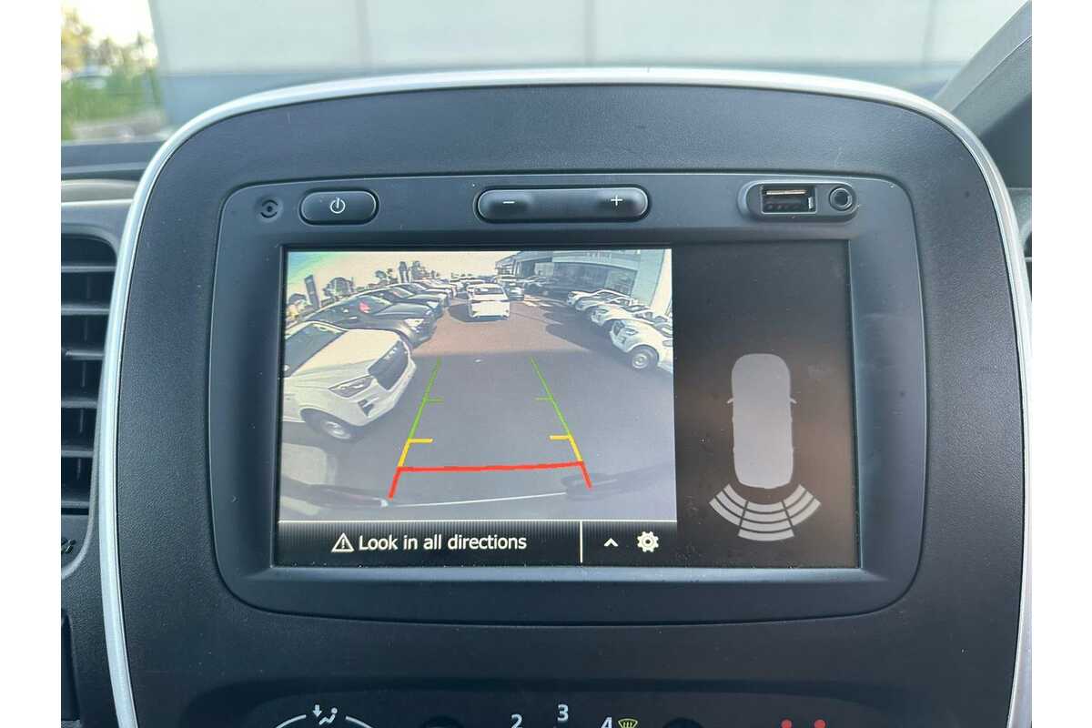 2021 Mitsubishi Express GLX SN