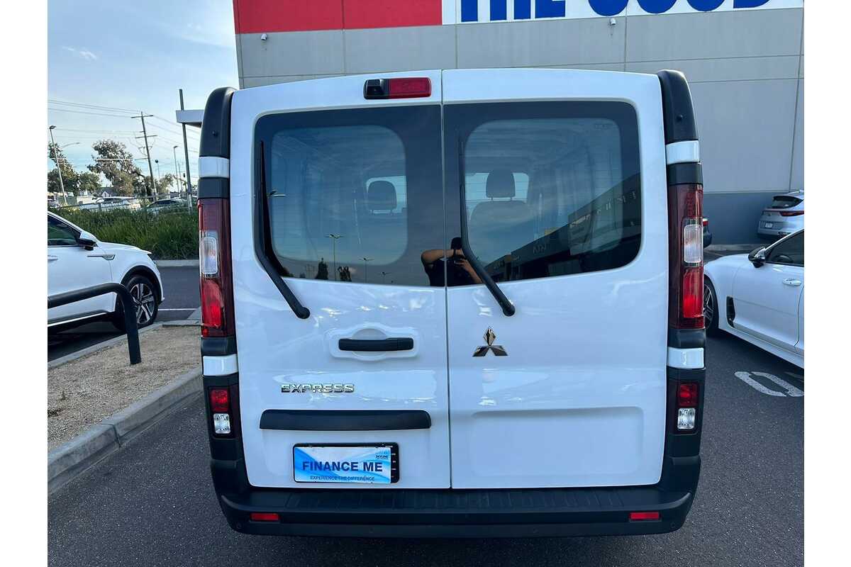 2021 Mitsubishi Express GLX SN