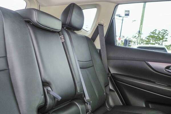 2016 Nissan X-TRAIL ST T32