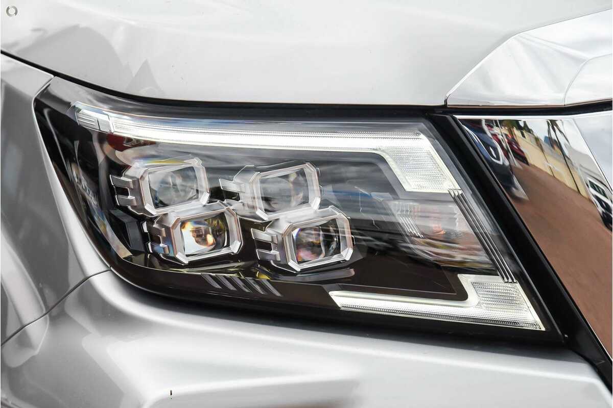 2023 Nissan Navara ST-X D23