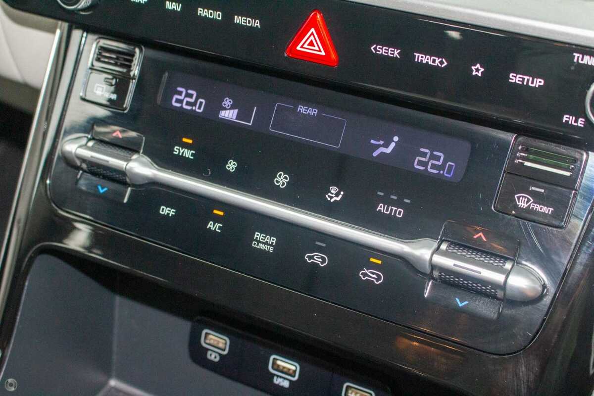 2023 Kia Carnival Si KA4