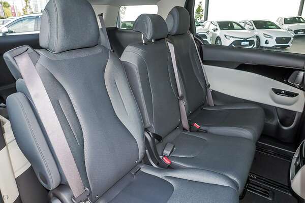 2023 Kia Carnival Si KA4