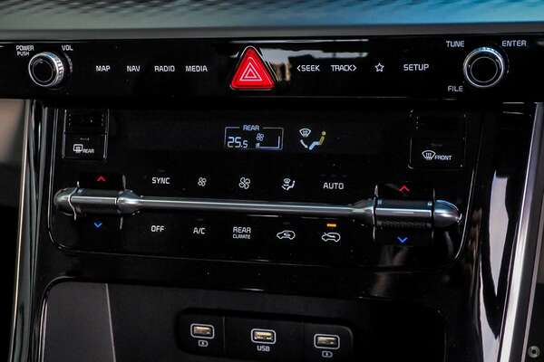 2023 Kia Carnival Si KA4