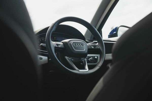 2020 Audi A4 35 TFSI S line B9
