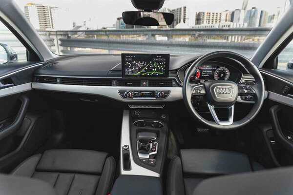 2020 Audi A4 35 TFSI S line B9