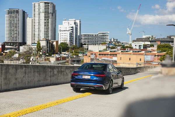 2020 Audi A4 35 TFSI S line B9
