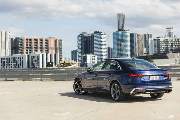 2020 Audi A4 35 TFSI S line B9