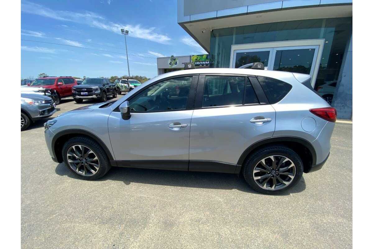 2016 Mazda CX-5 AKERA KE1032