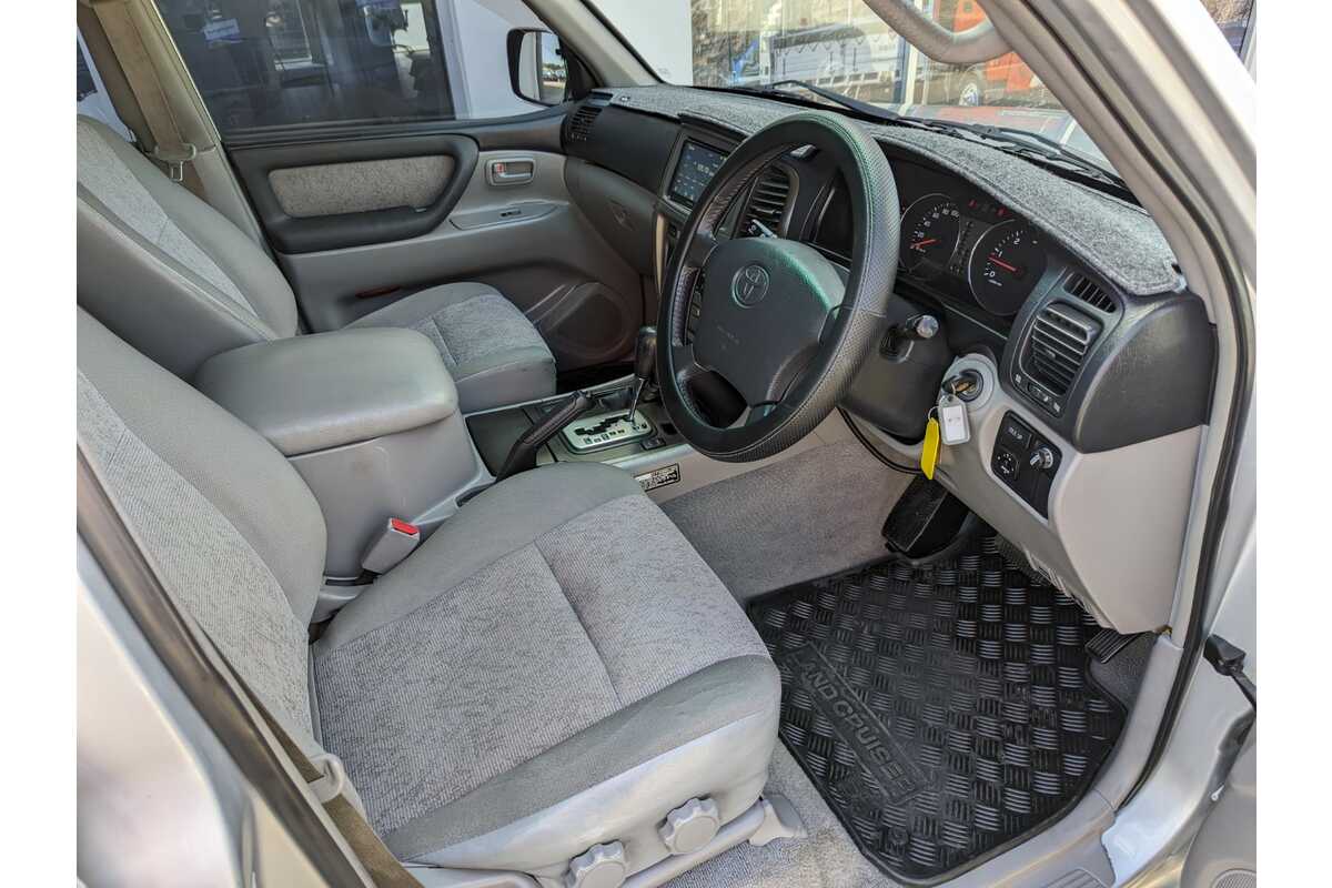 2006 Toyota Landcruiser Wagon GXL 4.2L T Wagon 5E22820G0