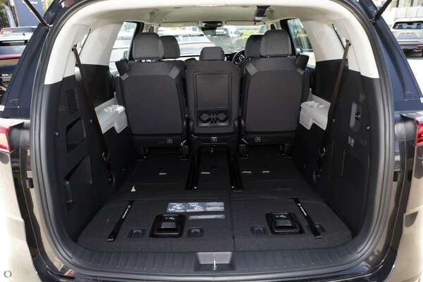 2023 Kia Carnival Si KA4