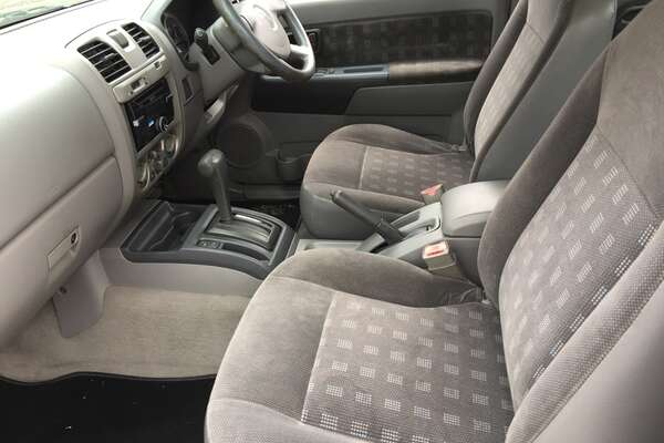 2004 Holden Rodeo LT RA