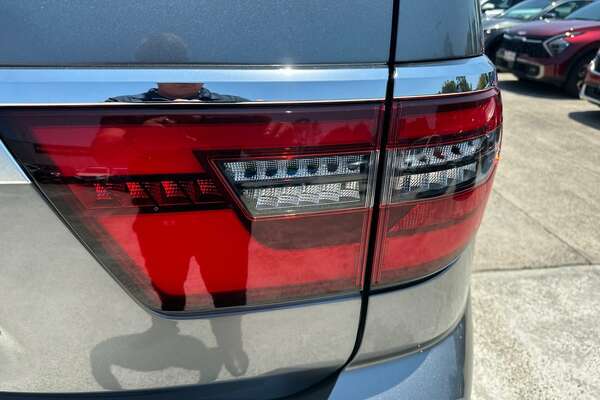 2023 Nissan Patrol Ti Y62