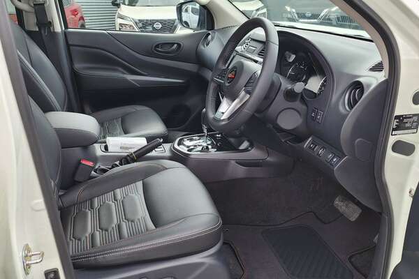 2023 Nissan Navara PRO-4X Warrior D23
