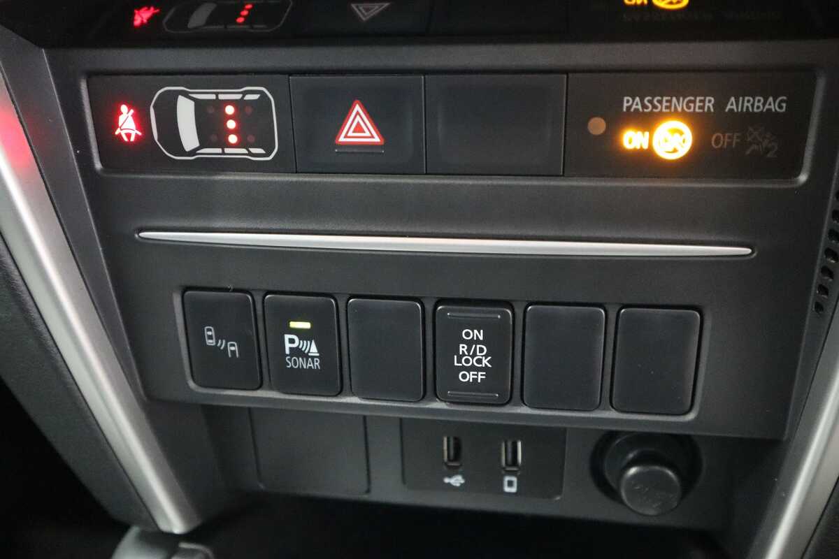2021 Mitsubishi Triton MRGLS 2.4L D 6A/T 4X4 DC PU MR4X47