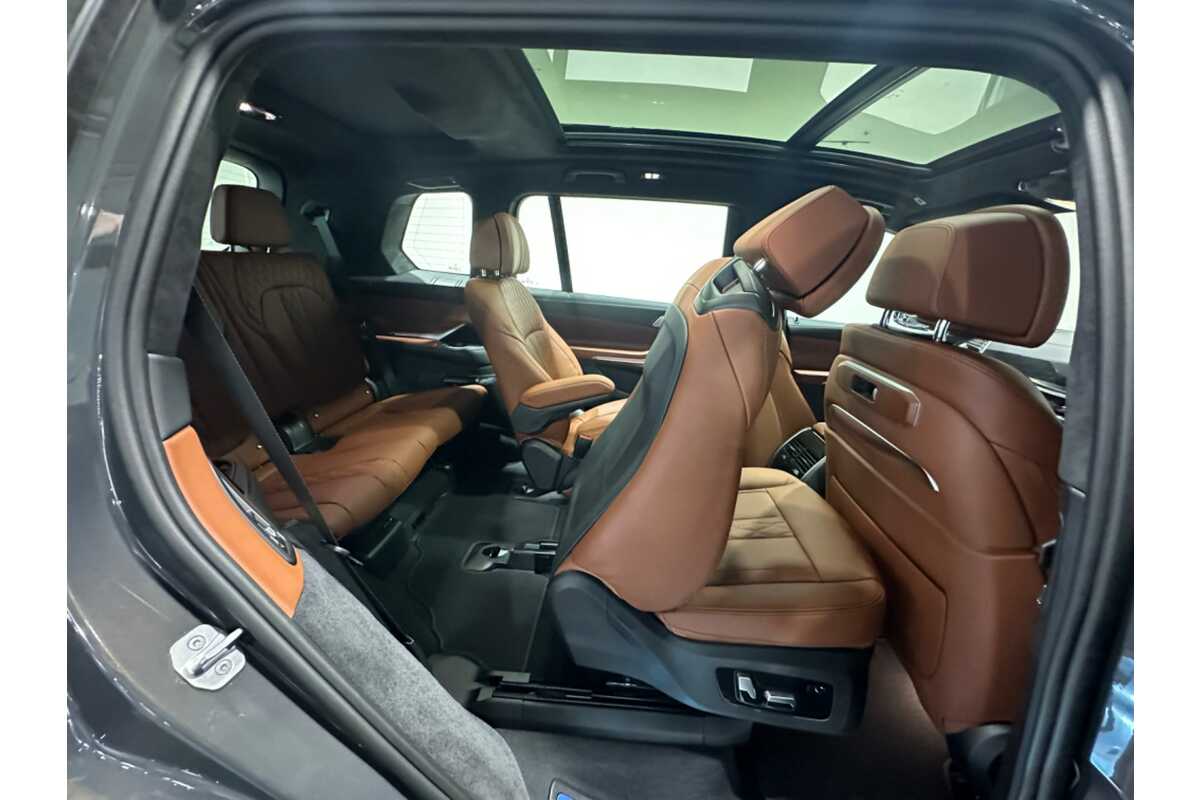 2023 BMW X7 xDrive40d M Sport G07 LCI
