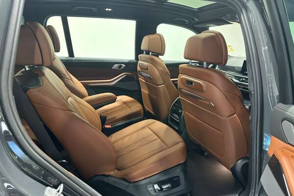 2023 BMW X7 xDrive40d M Sport G07 LCI