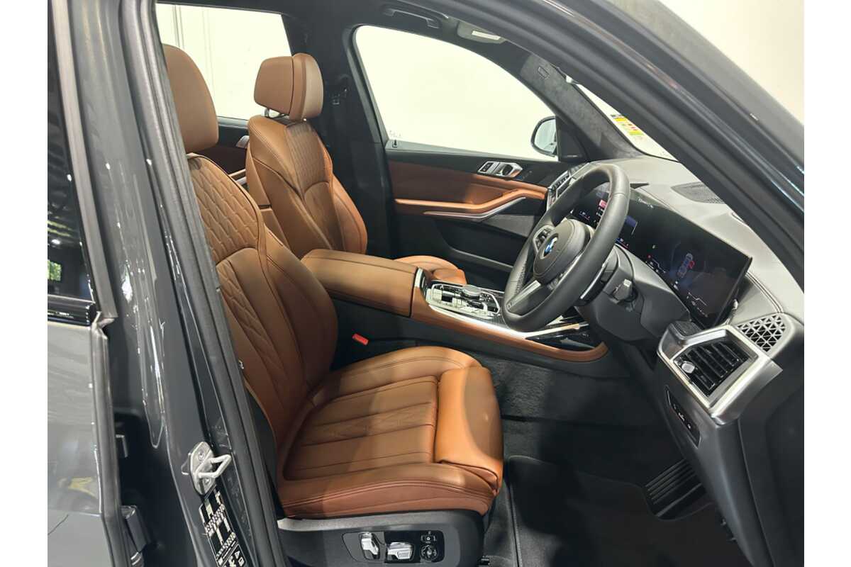 2023 BMW X7 xDrive40d M Sport G07 LCI