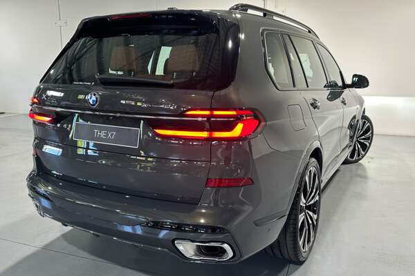 2023 BMW X7 xDrive40d M Sport G07 LCI