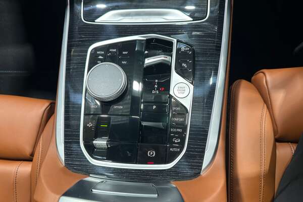 2023 BMW X7 xDrive40d M Sport G07 LCI