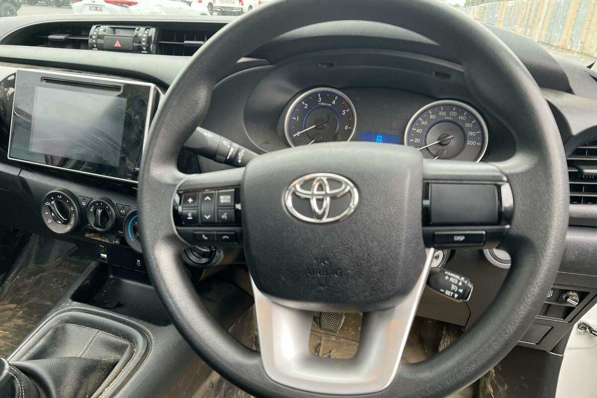 2018 Toyota Hilux SR GUN126R 4X4