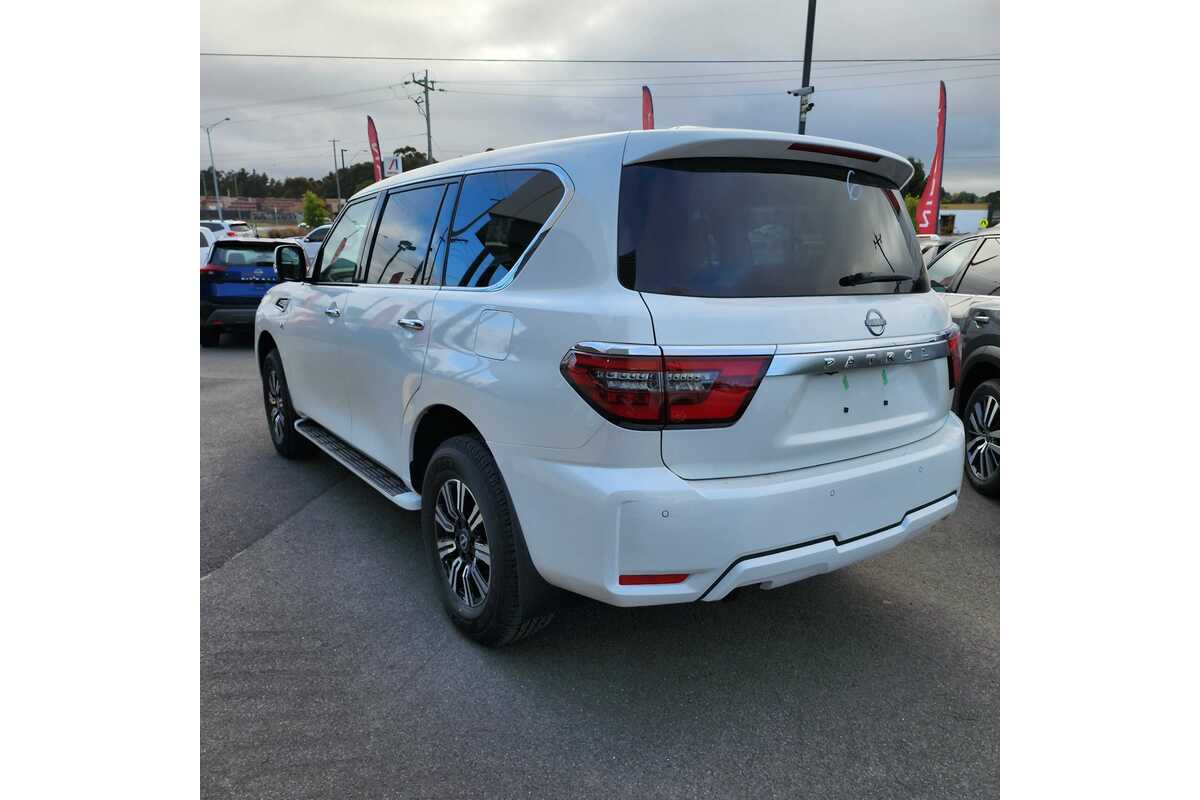 2023 Nissan Patrol Ti Y62