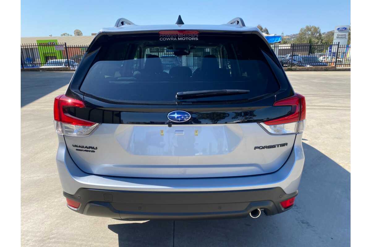 2023 Subaru Forester 2.5i-S 50 Years Edition S5