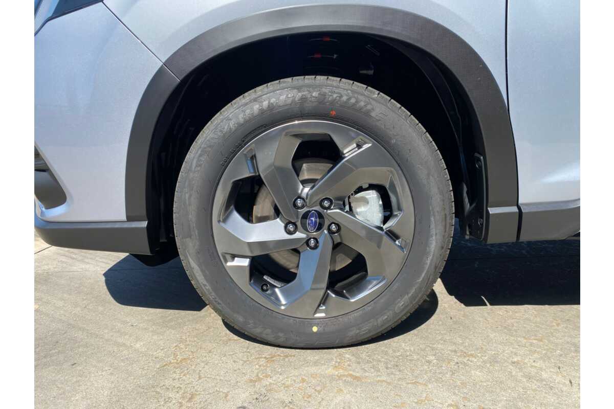 2023 Subaru Forester 2.5i-S 50 Years Edition S5